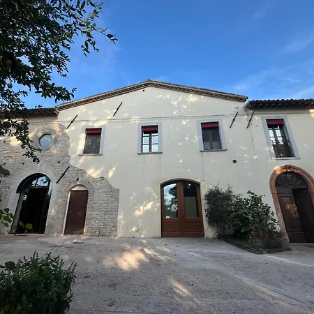 San Pietro Fuori Le Mura 3* Cagli