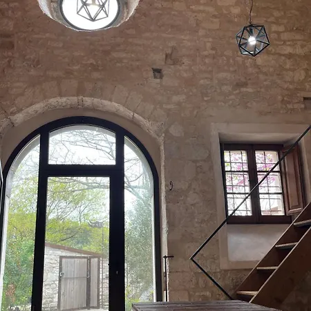 San Pietro Fuori Le Mura Couette-café Cagli